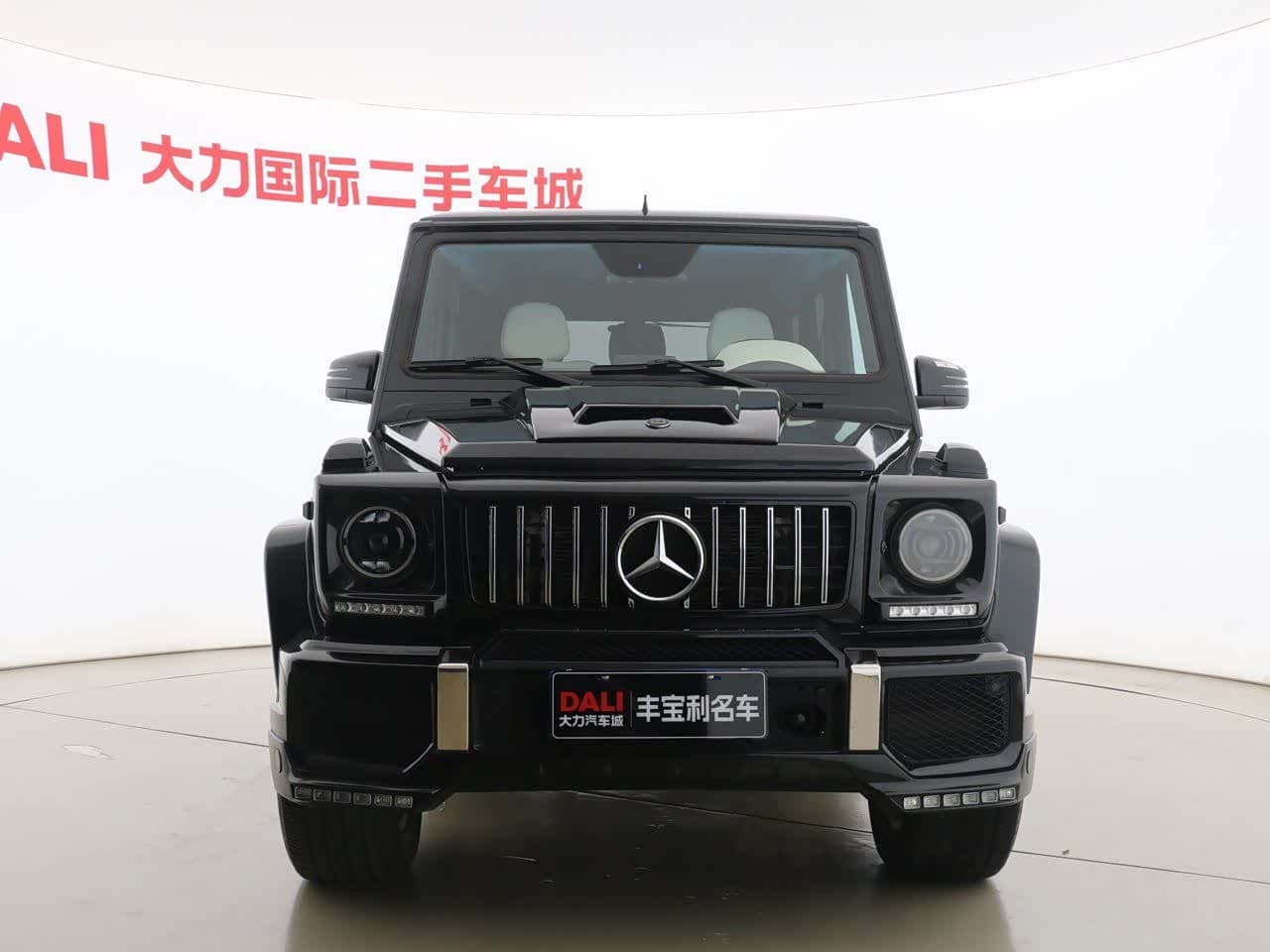 Mercedes-Benz G-Class 2015 — Фото 2/16