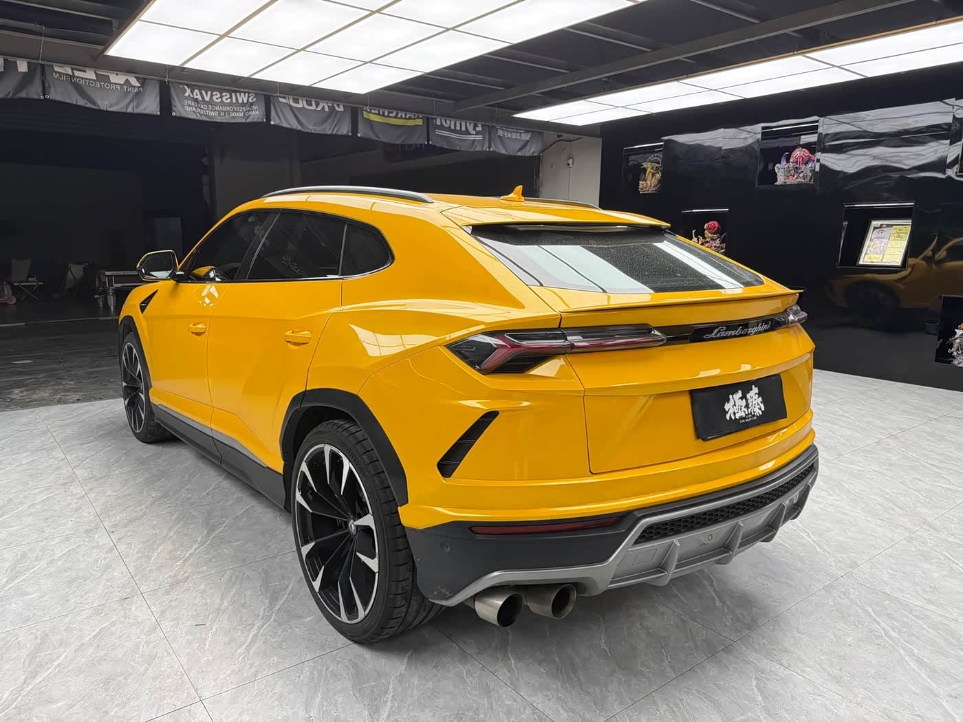 Lamborghini Urus 2019 — Фото 7/13