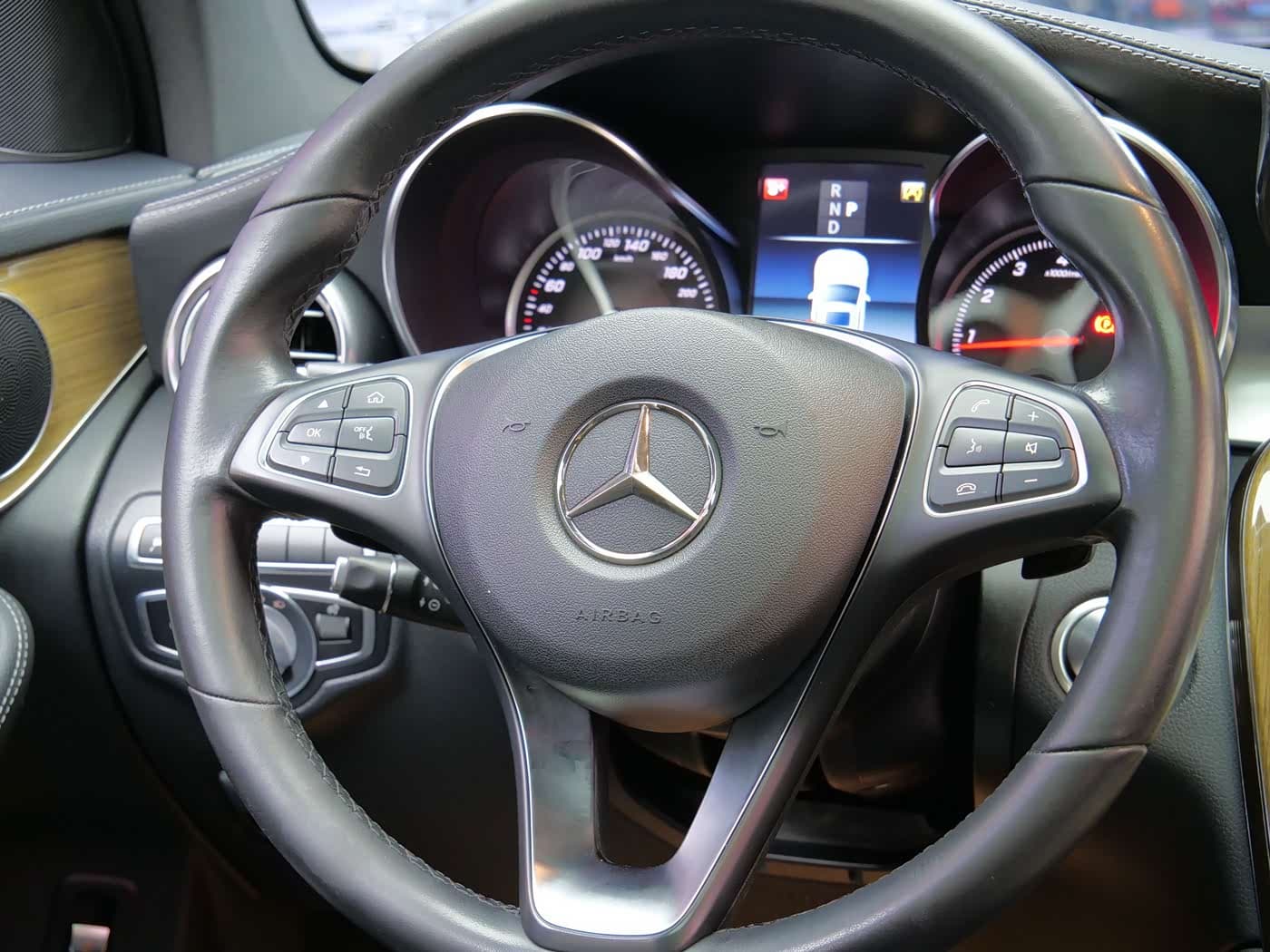 Mercedes-Benz GLC Coupe 2019 — Фото 14/19