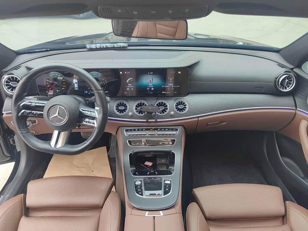 Mercedes-Benz E-Class 2022 — Фото 7/20