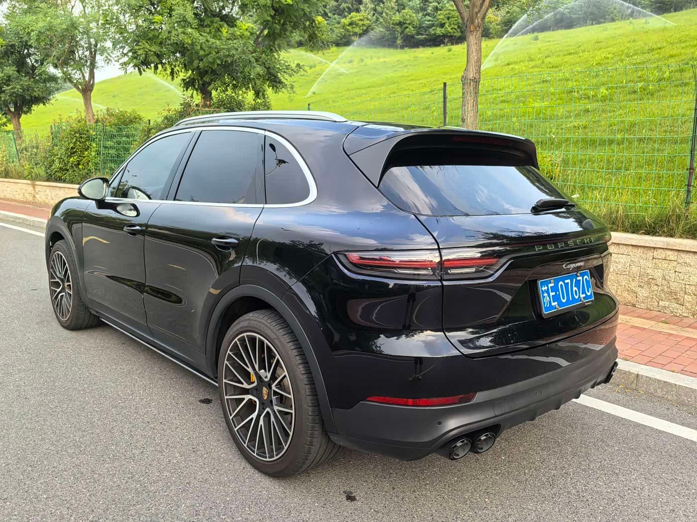 Porsche Cayenne 2020 — Фото 6/18