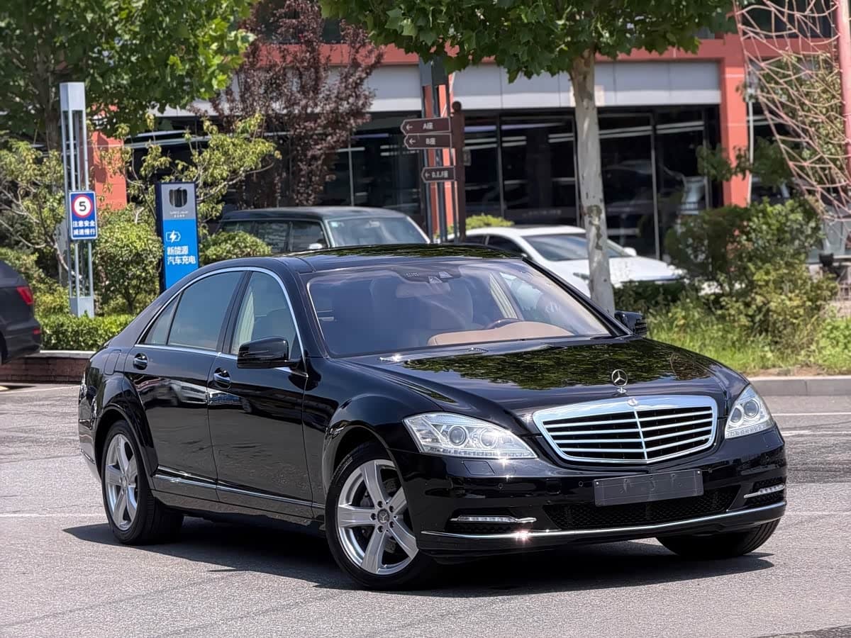 Mercedes-Benz S-Class 2010 — Фото 2/16