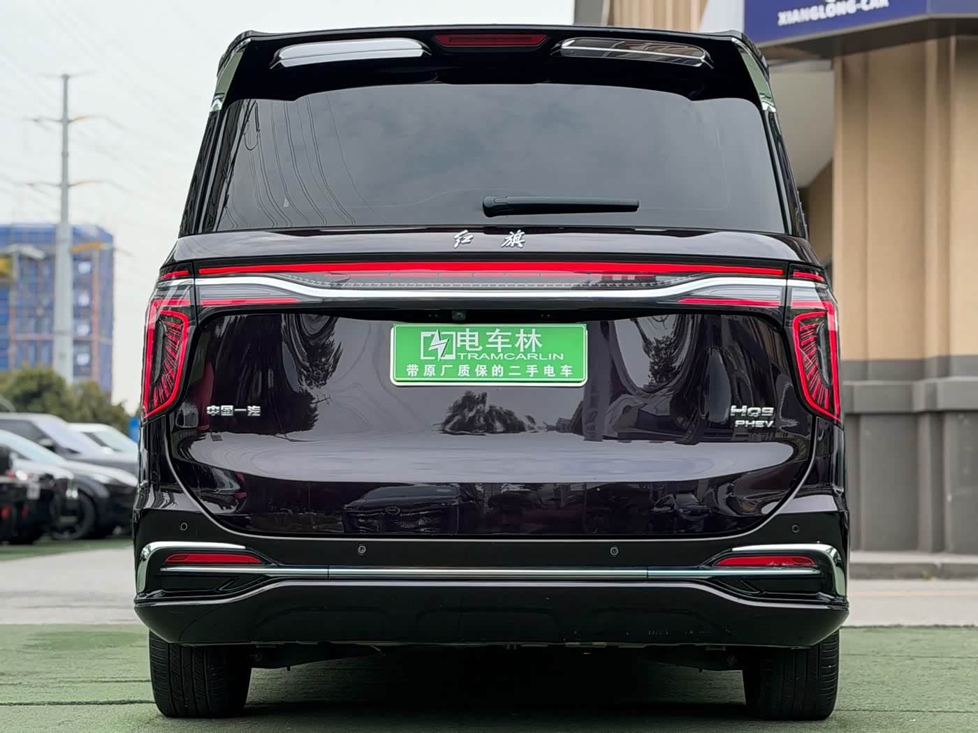 Hongqi HQ9 PHEV 2024 — Фото 19/20