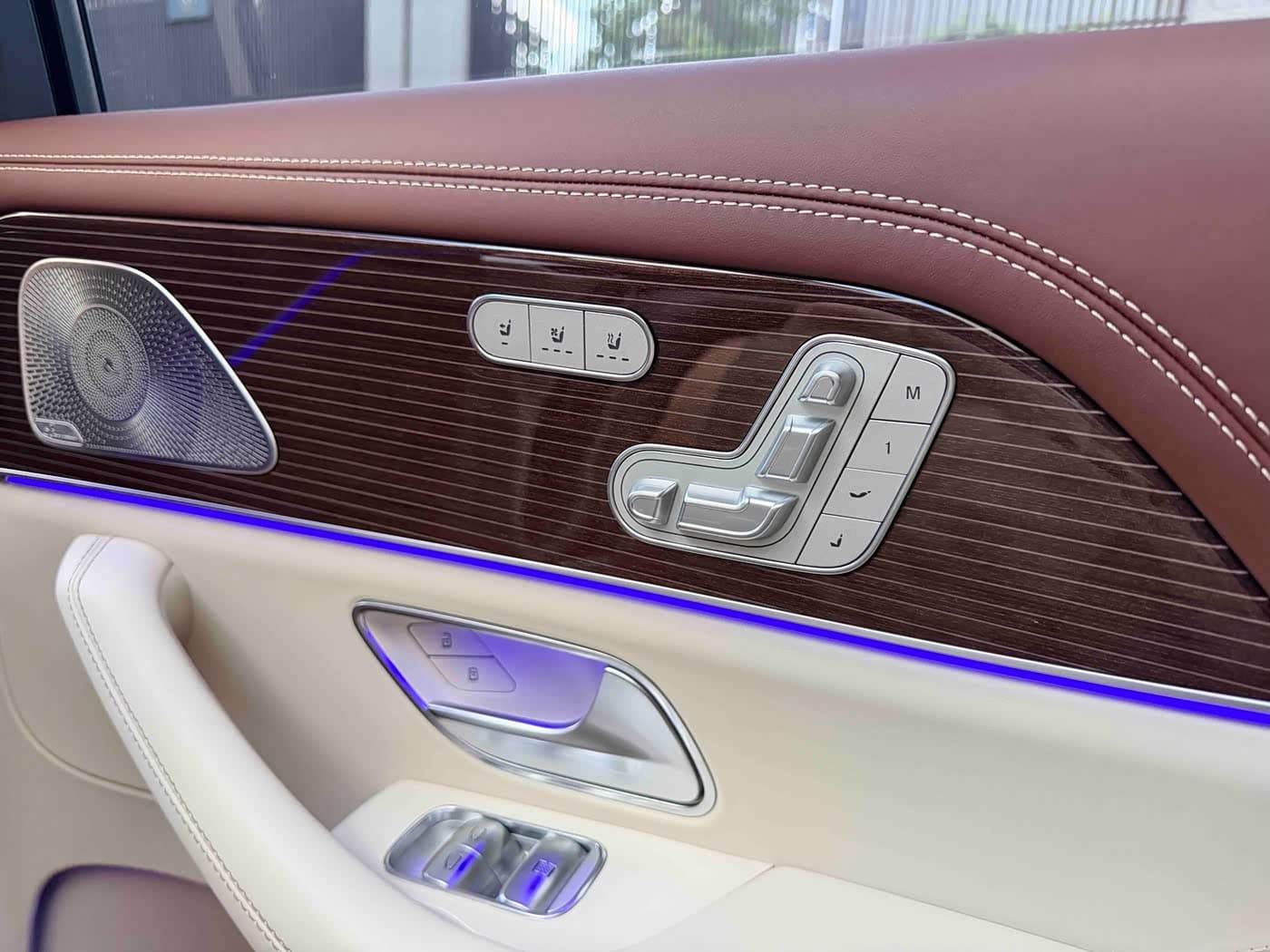 Mercedes-Benz Maybach GLS 2021 — Фото 5/16