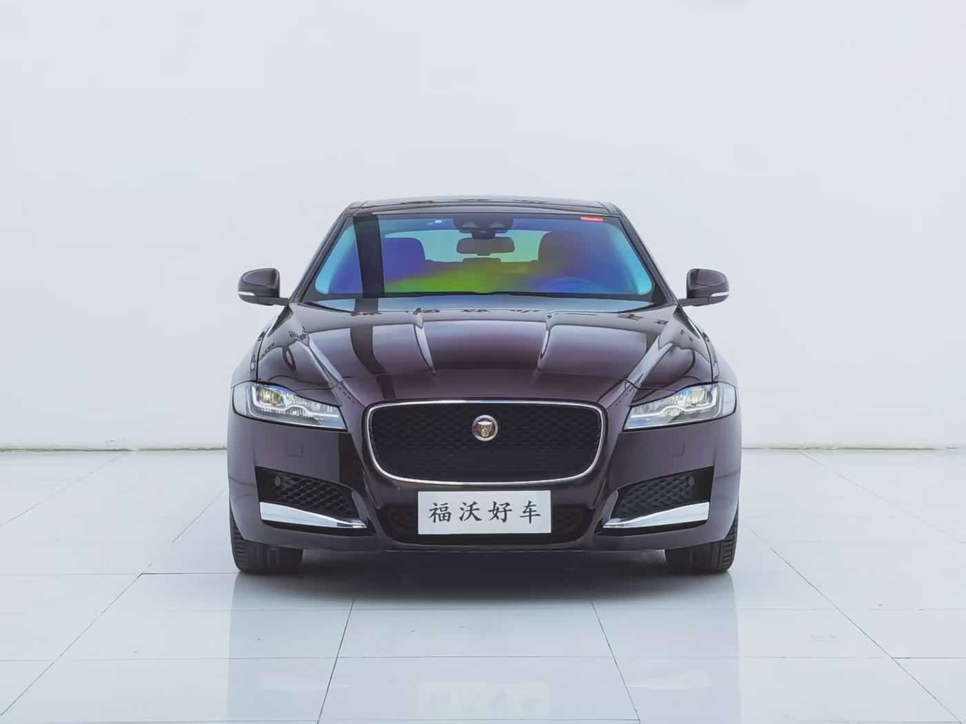 Jaguar XFL 2021 — Фото 2/20