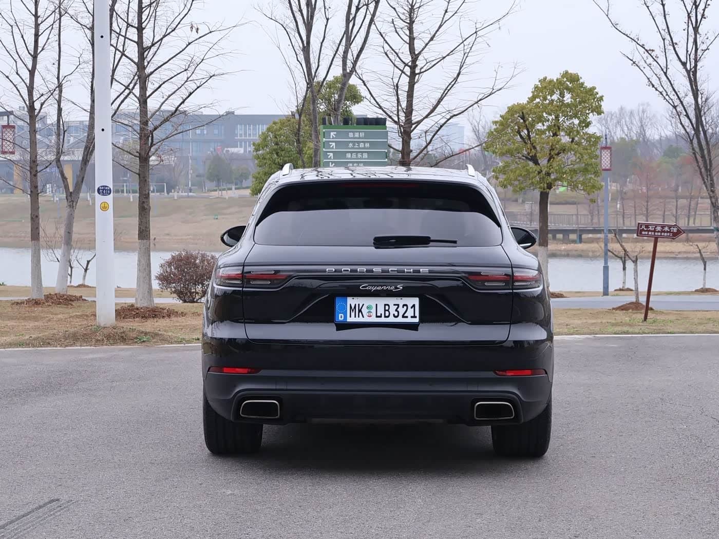 Porsche Cayenne 2019 — Фото 5/18