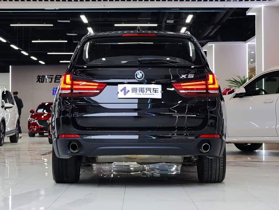 BMW X5 2015 — Фото 6/20