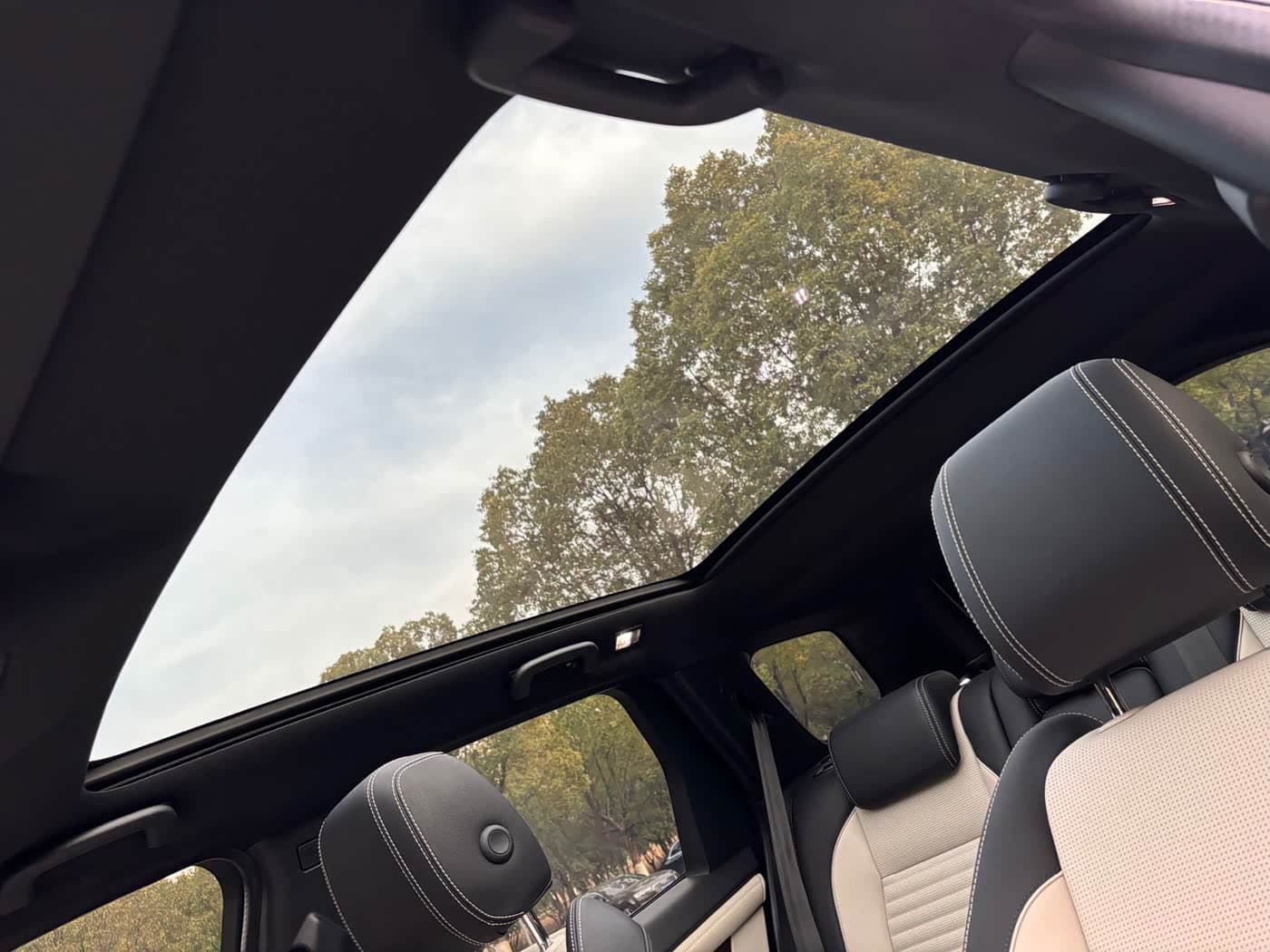 Land Rover Discovery Sport 2020 — Фото 10/17