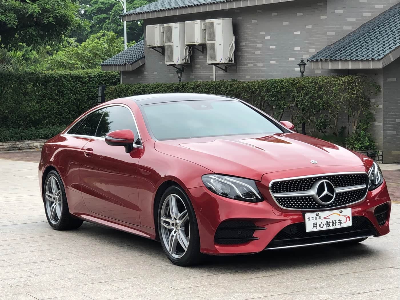 Mercedes-Benz E-Class 2018 — Фото 3/20