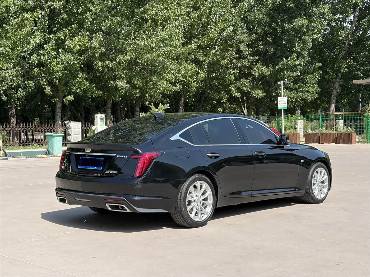 Cadillac CT5 2021 — Фото 17/19