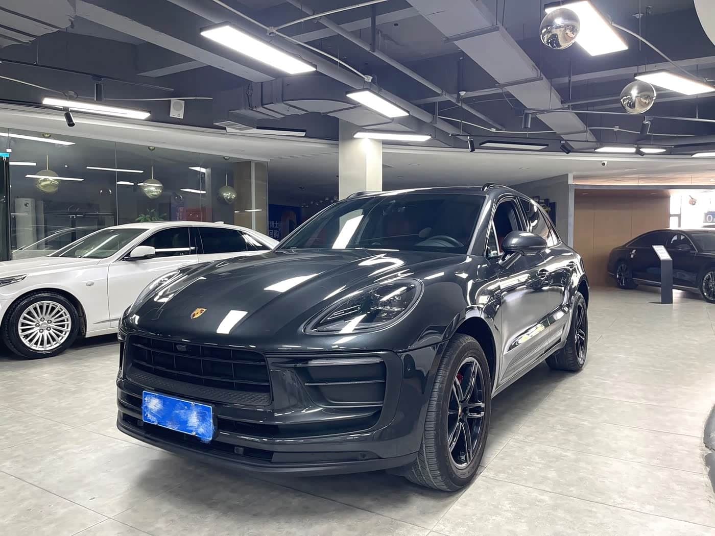 Porsche Macan 2022 — Фото 8/9