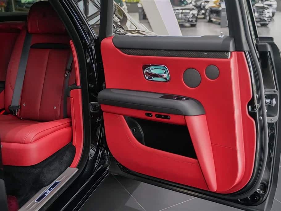 Rolls-Royce Ghost 2022 — Фото 14/20