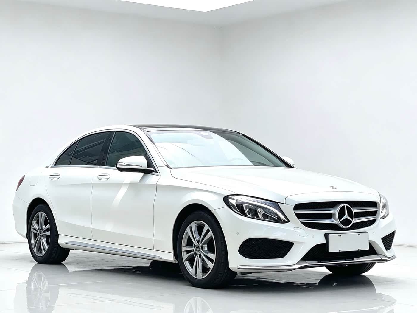 Mercedes-Benz C-Class 2017 — Фото 3/9