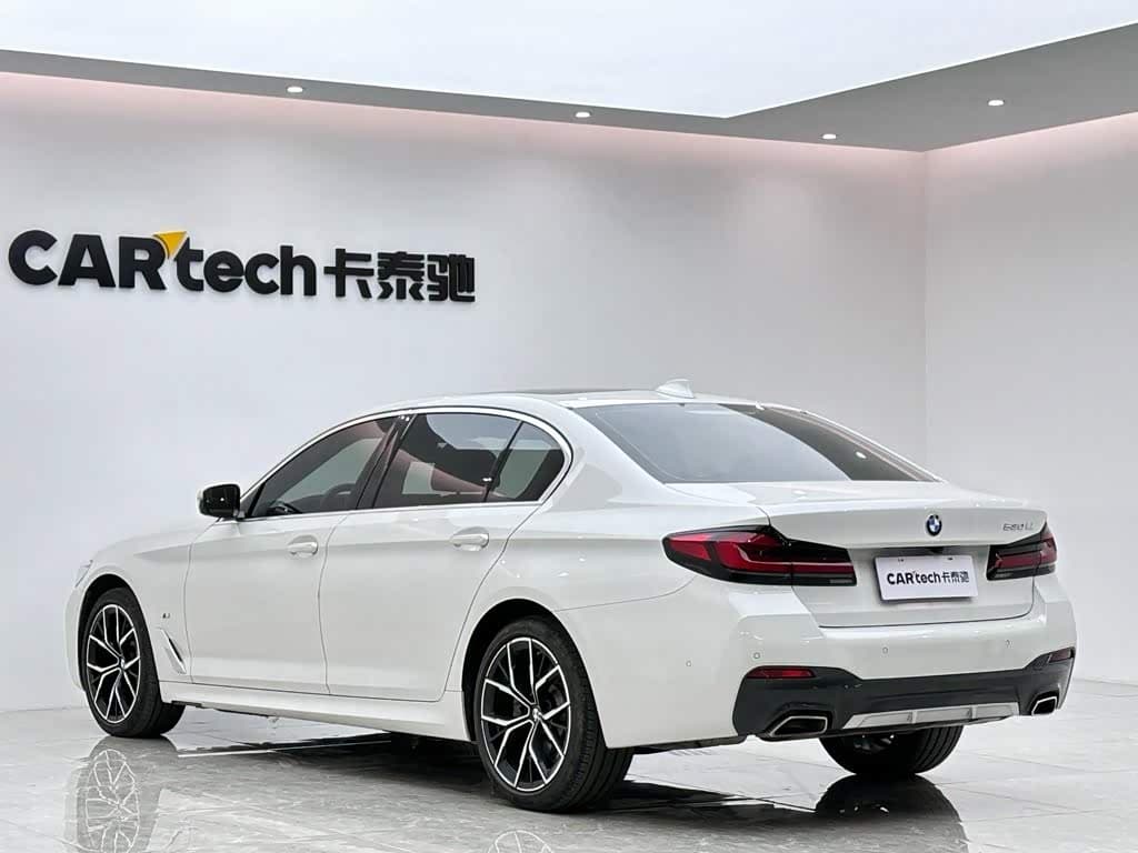 BMW 5 Series 2021 — Фото 3/16
