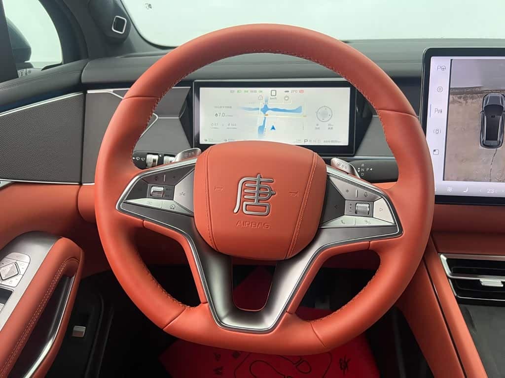 BYD Tang L 2025 — Фото 13/20