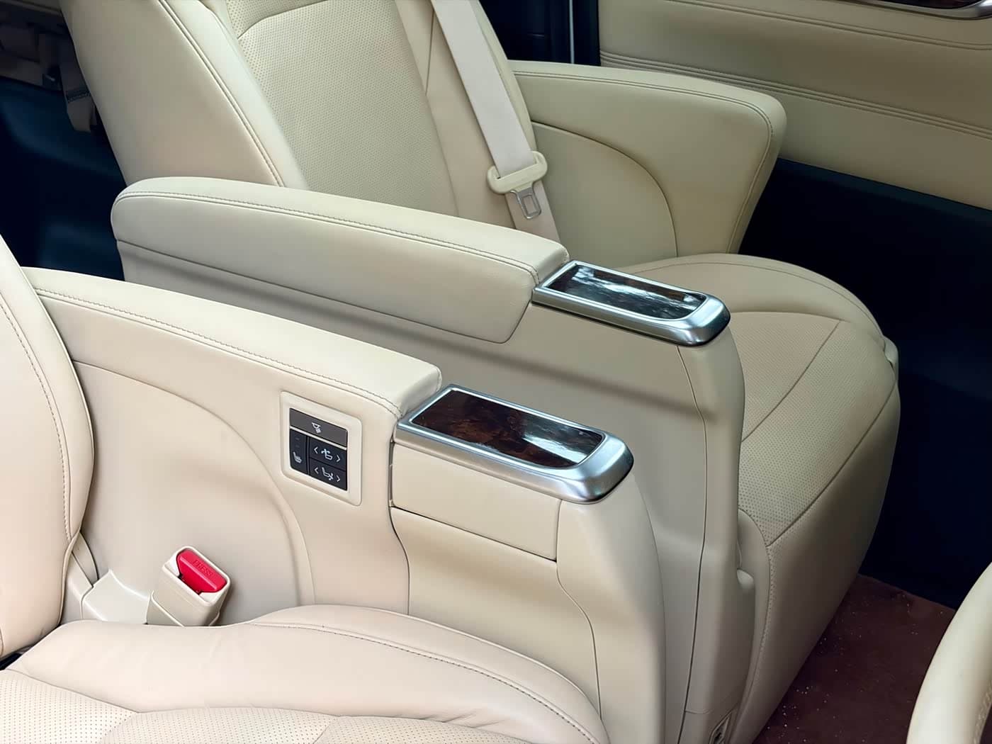 Toyota Alphard 2019 — Фото 11/20