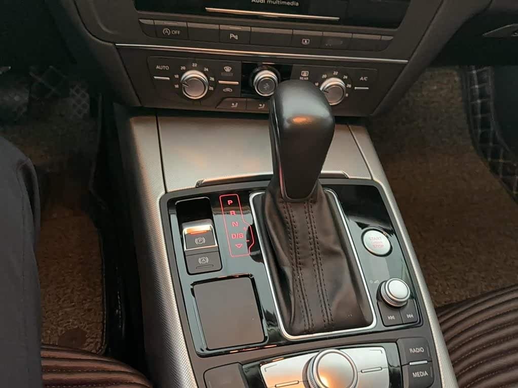 Audi A6L 2018 — Фото 19/20