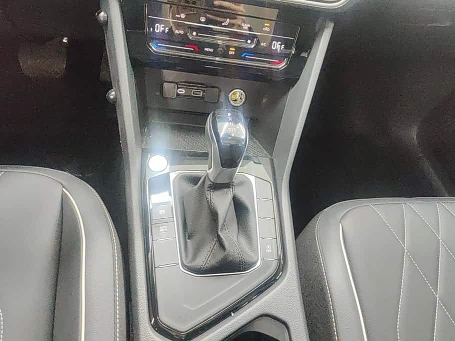 Volkswagen Tiguan L 2025 — Фото 16/16
