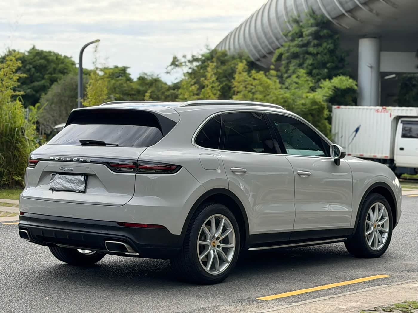 Porsche Cayenne 2018 — Фото 15/15