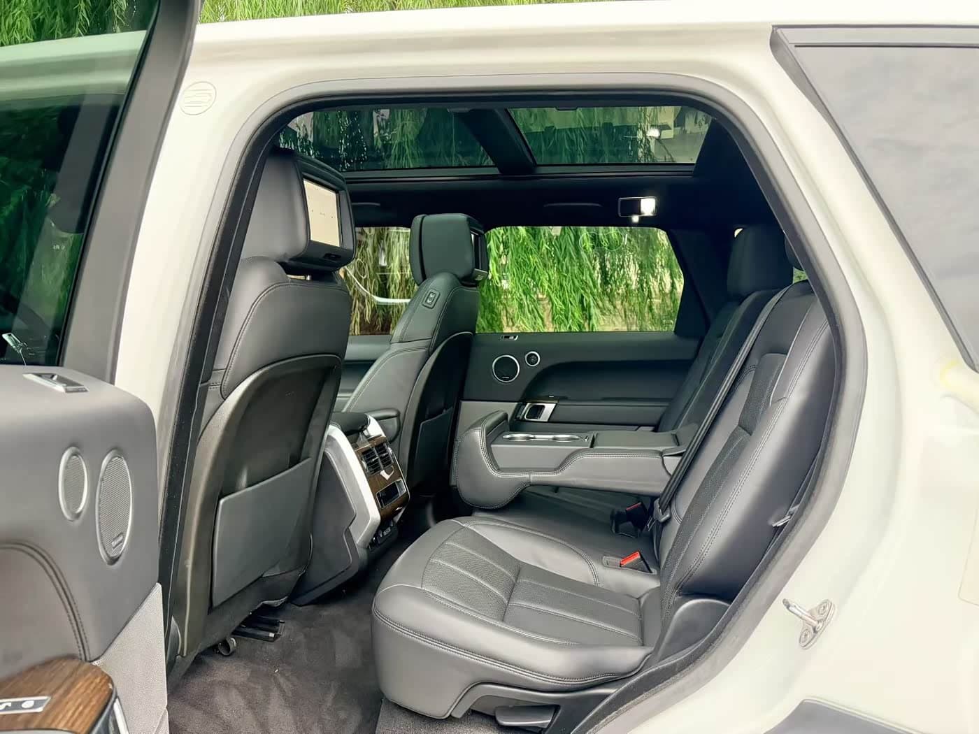 Land Rover Range Rover Sport PHEV 2019 — Фото 8/11