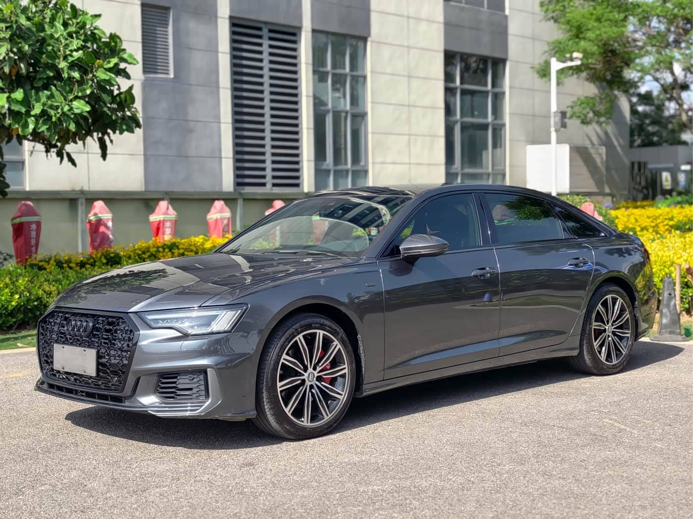 Audi A6L, 2021