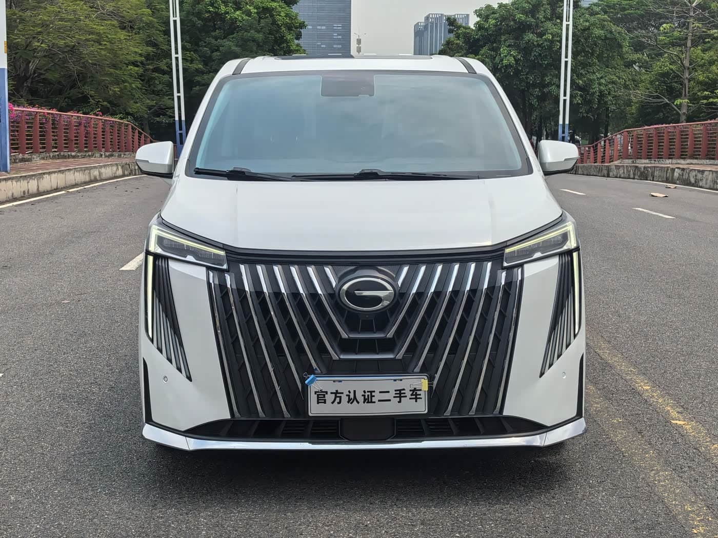GAC Trumpchi Trumpchi M8 2023 — Фото 2/20