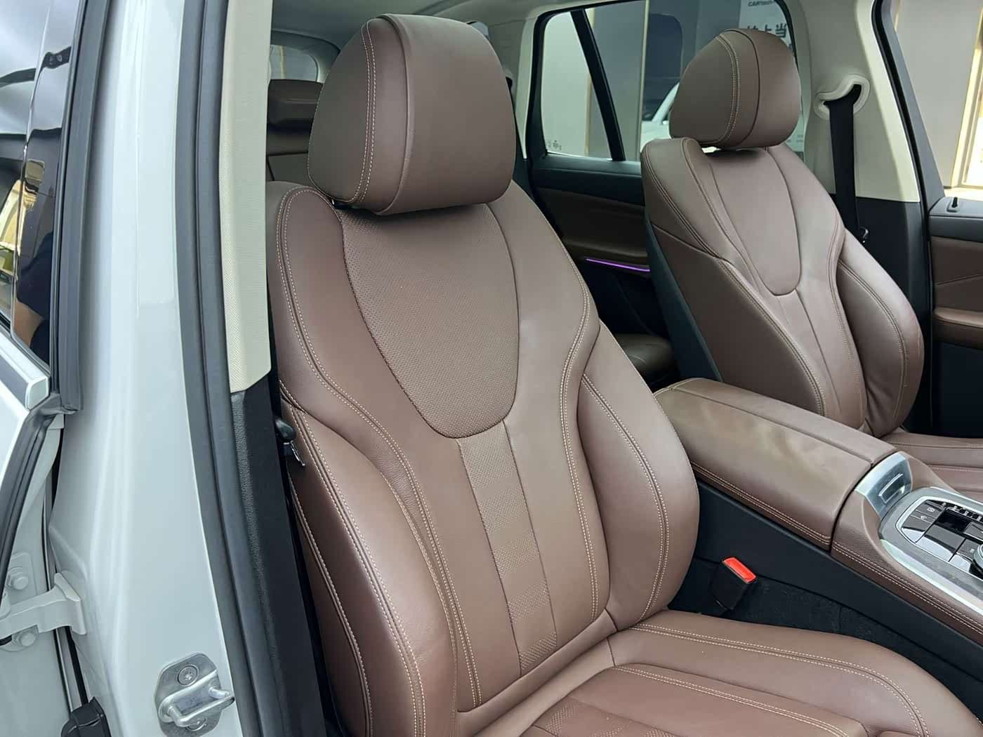 BMW X5 2020 — Фото 14/16