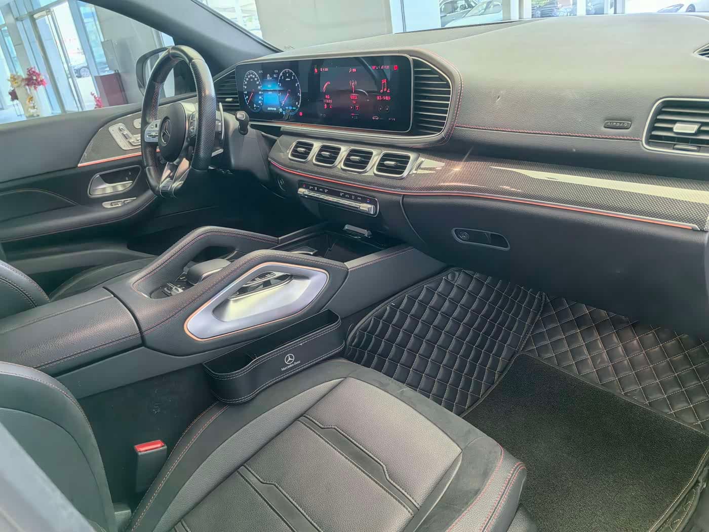 Mercedes-Benz GLE Coupe AMG 2023 — Фото 15/18