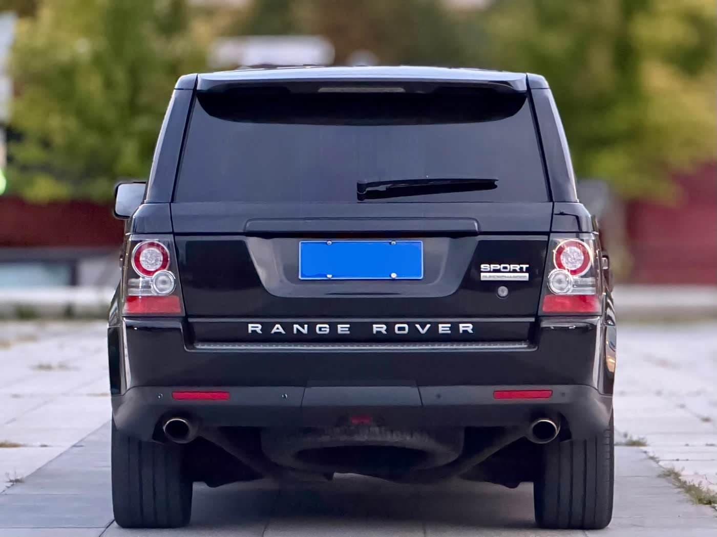 Land Rover Range Rover Sport 2010 — Фото 5/15