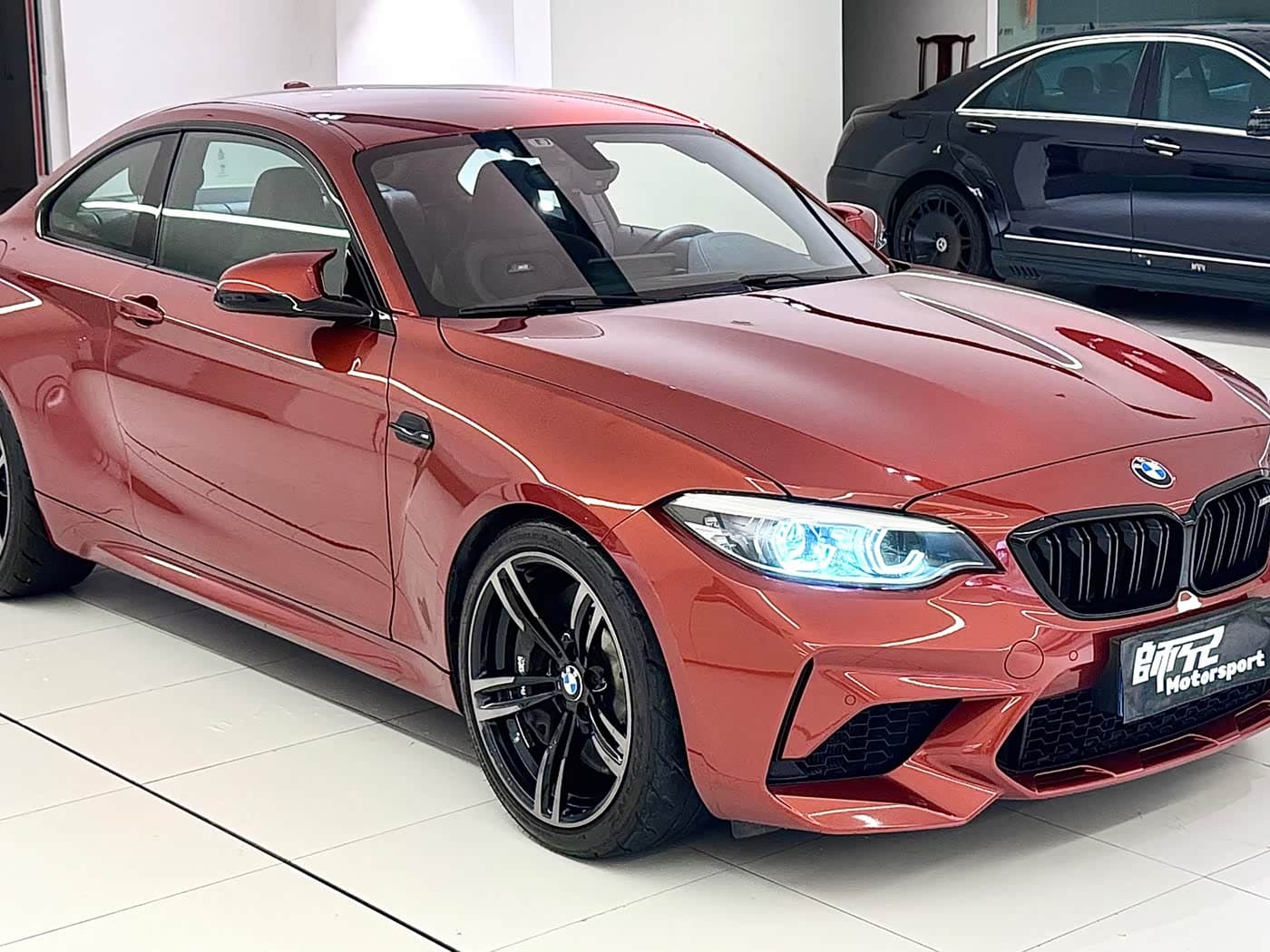 BMW M2 2019 — Фото 2/11