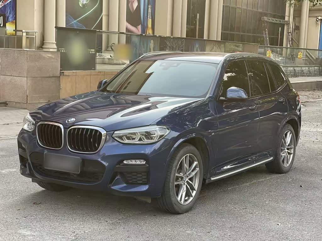BMW X3 2018 — Фото 3/13