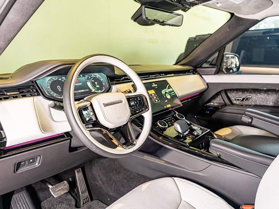 Land Rover Range Rover Sport PHEV 2024 — Фото 6/20