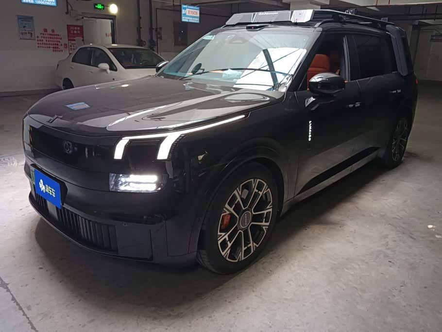 Lynk & Co 900, 2025
