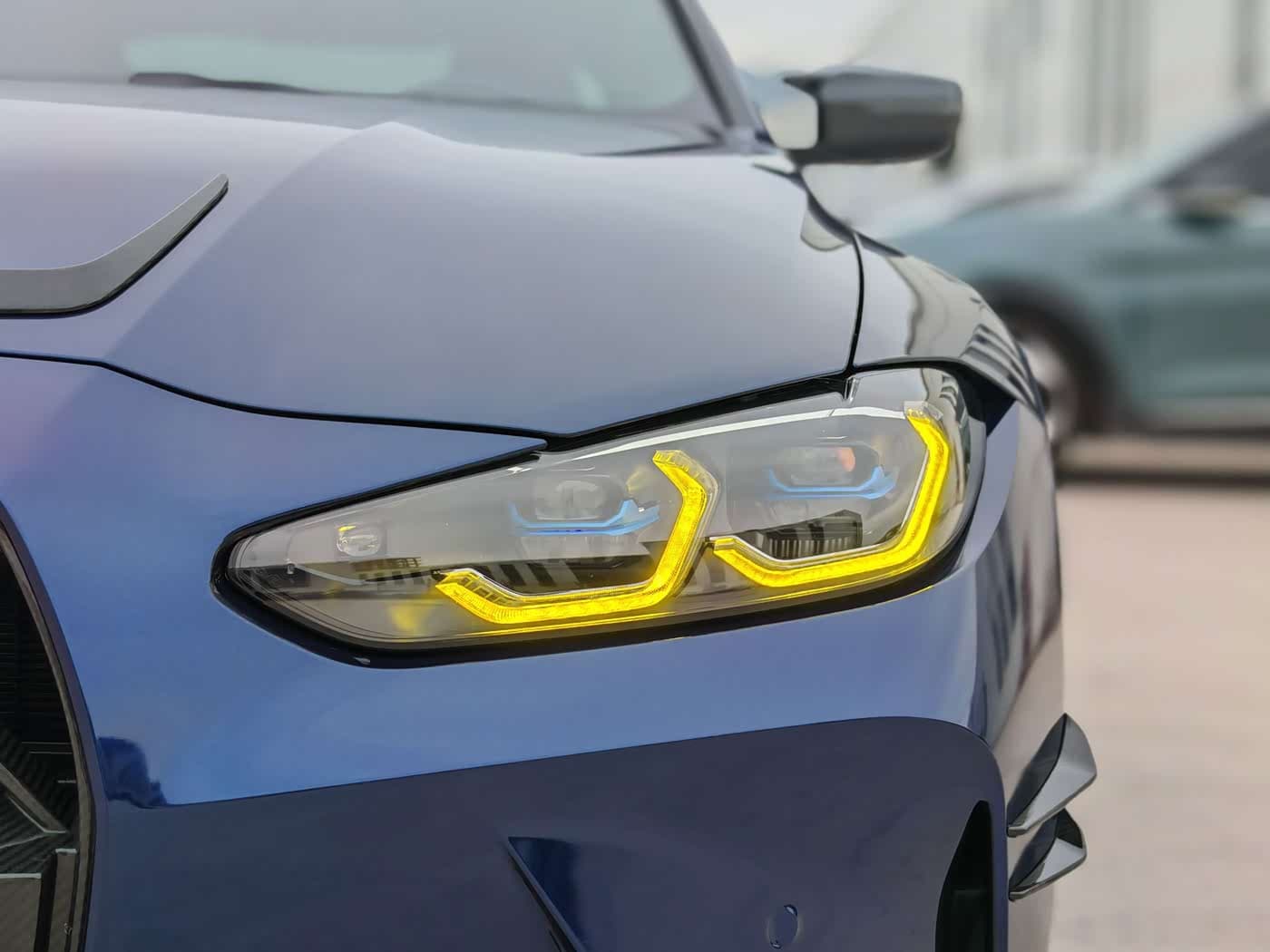 BMW M4 2024 — Фото 9/20