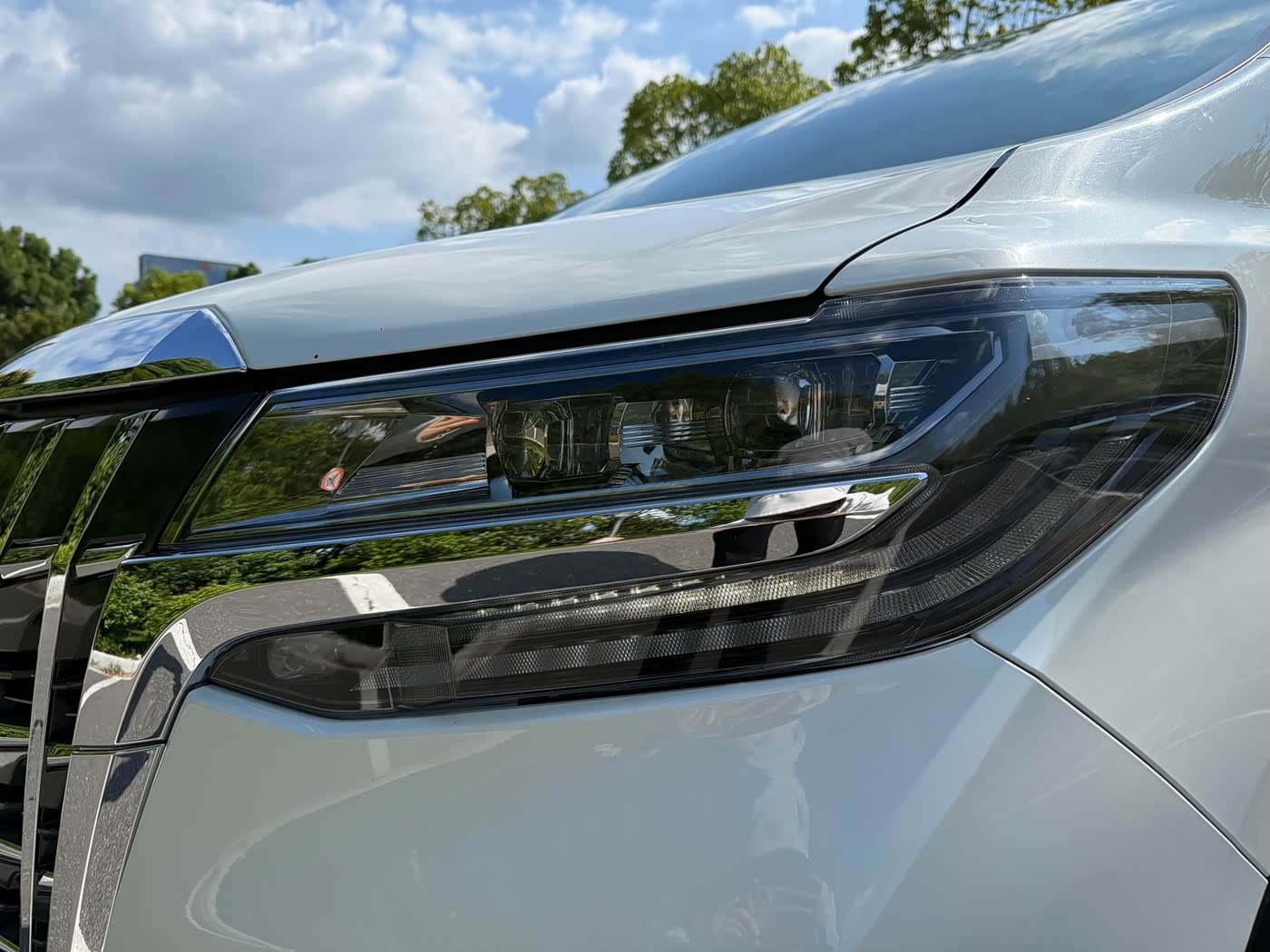 Toyota Alphard 2020 — Фото 6/20