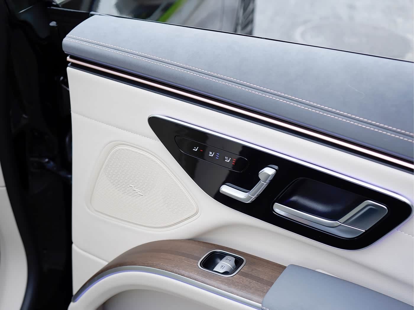 Mercedes-Benz EQS 2024 — Фото 17/20