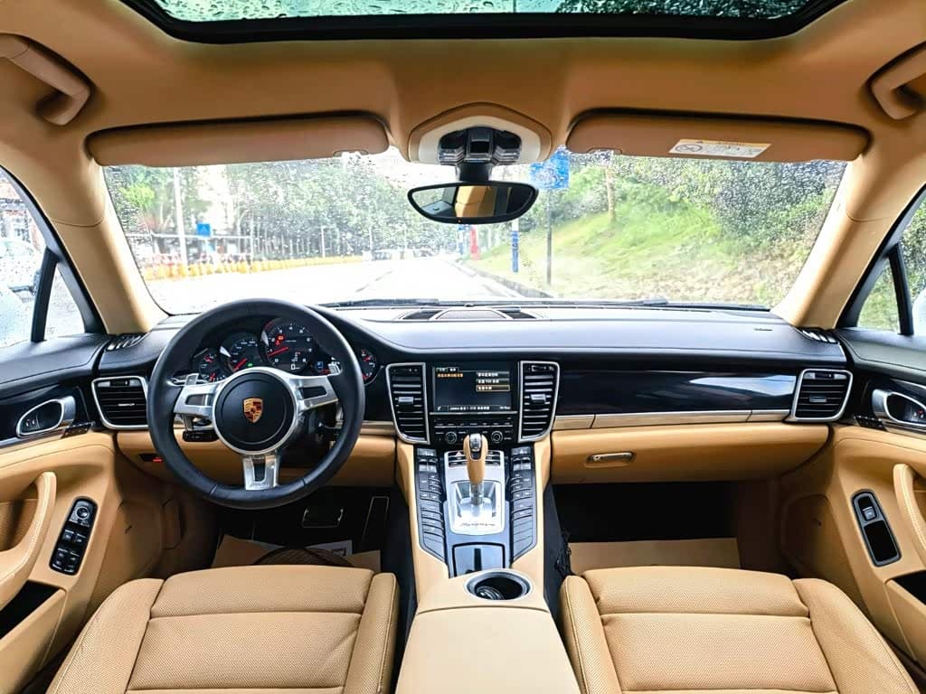 Porsche Panamera 2016 — Фото 8/20