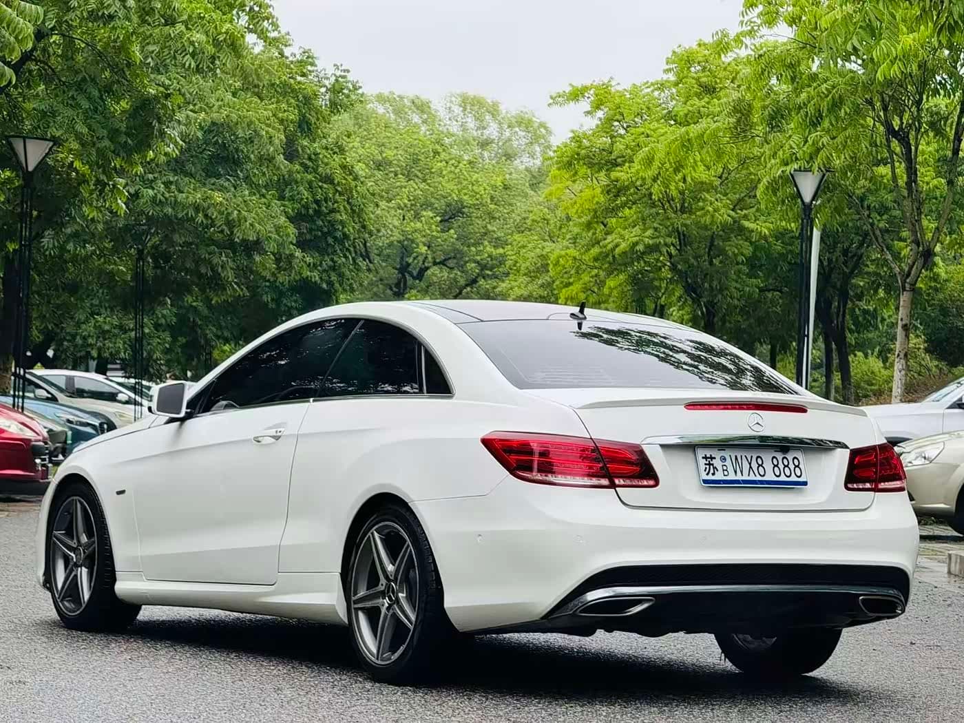 Mercedes-Benz E-Class 2017 — Фото 6/17