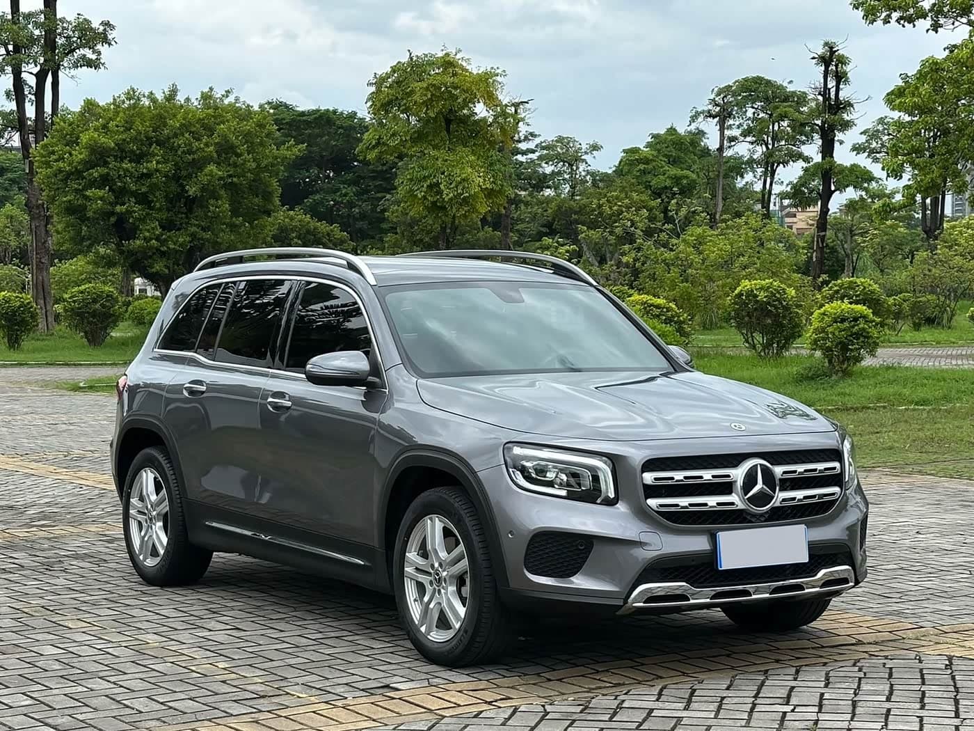 Mercedes-Benz GLB 2021 — Фото 3/18