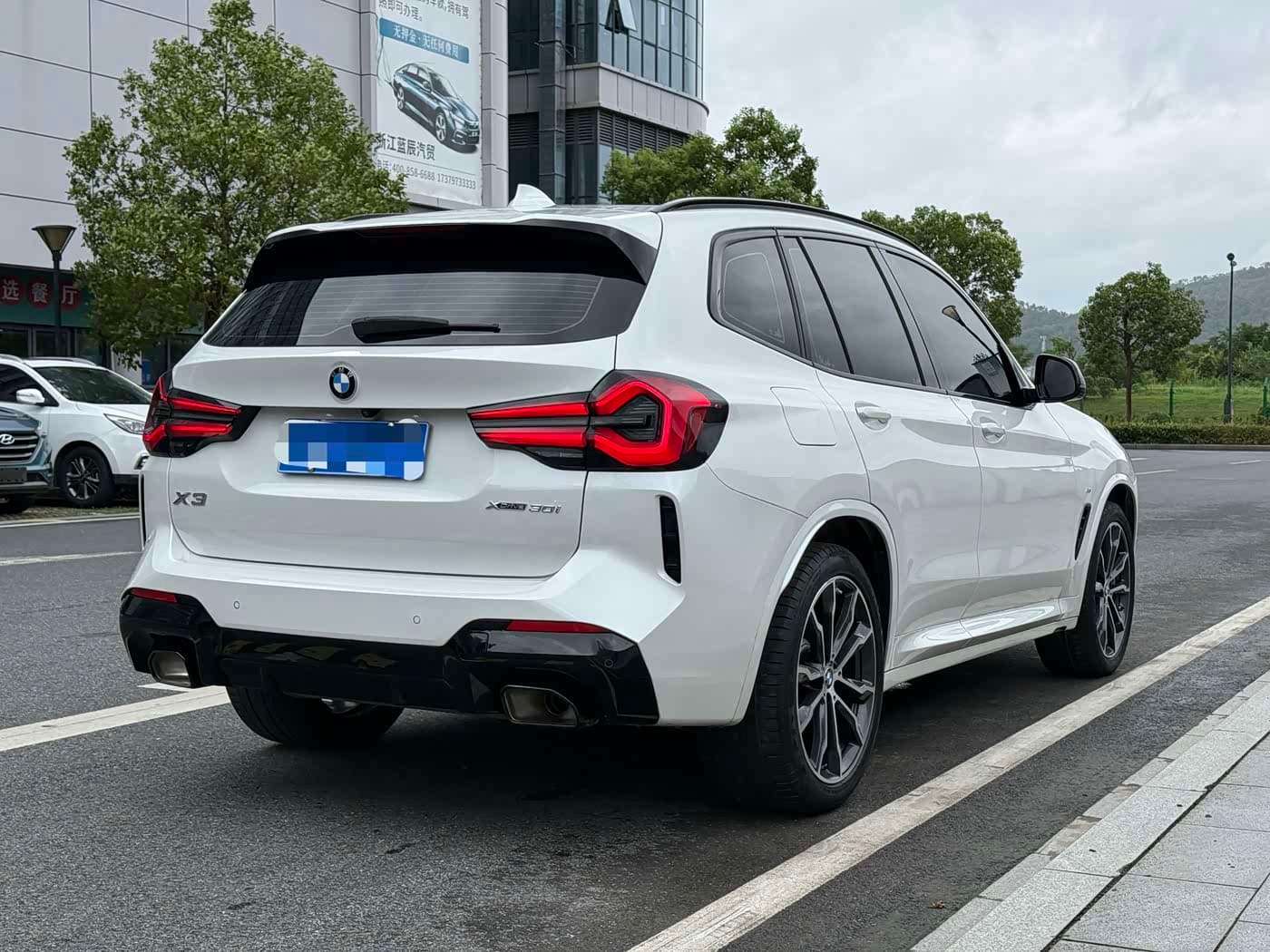 BMW X3 2022 — Фото 6/18