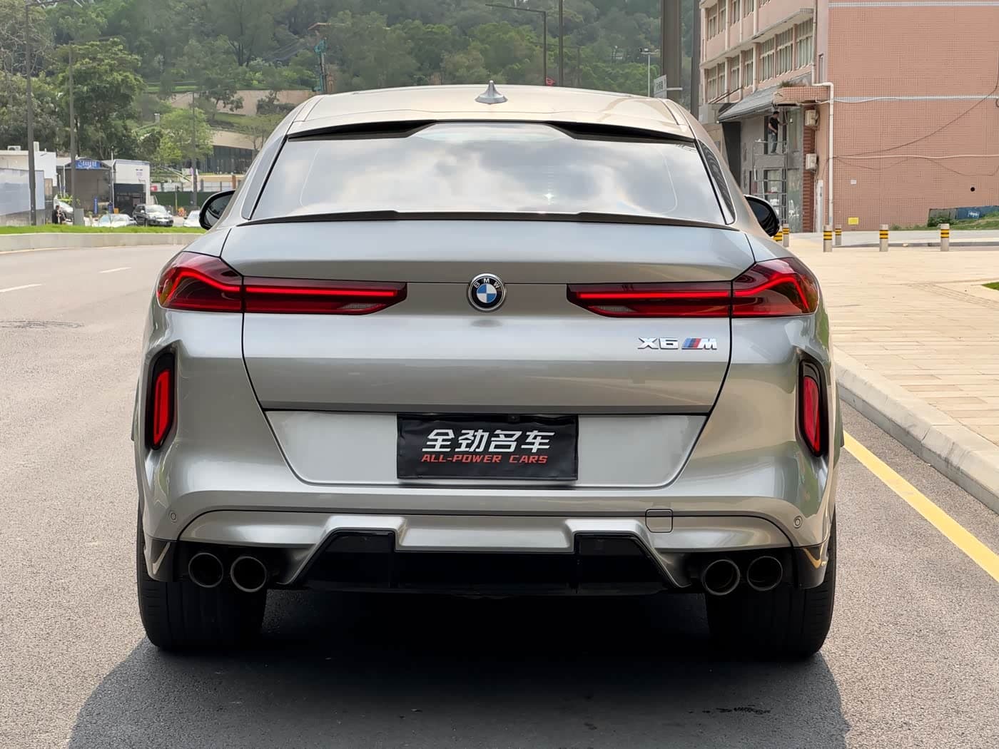 BMW X6 M 2021 — Фото 11/19