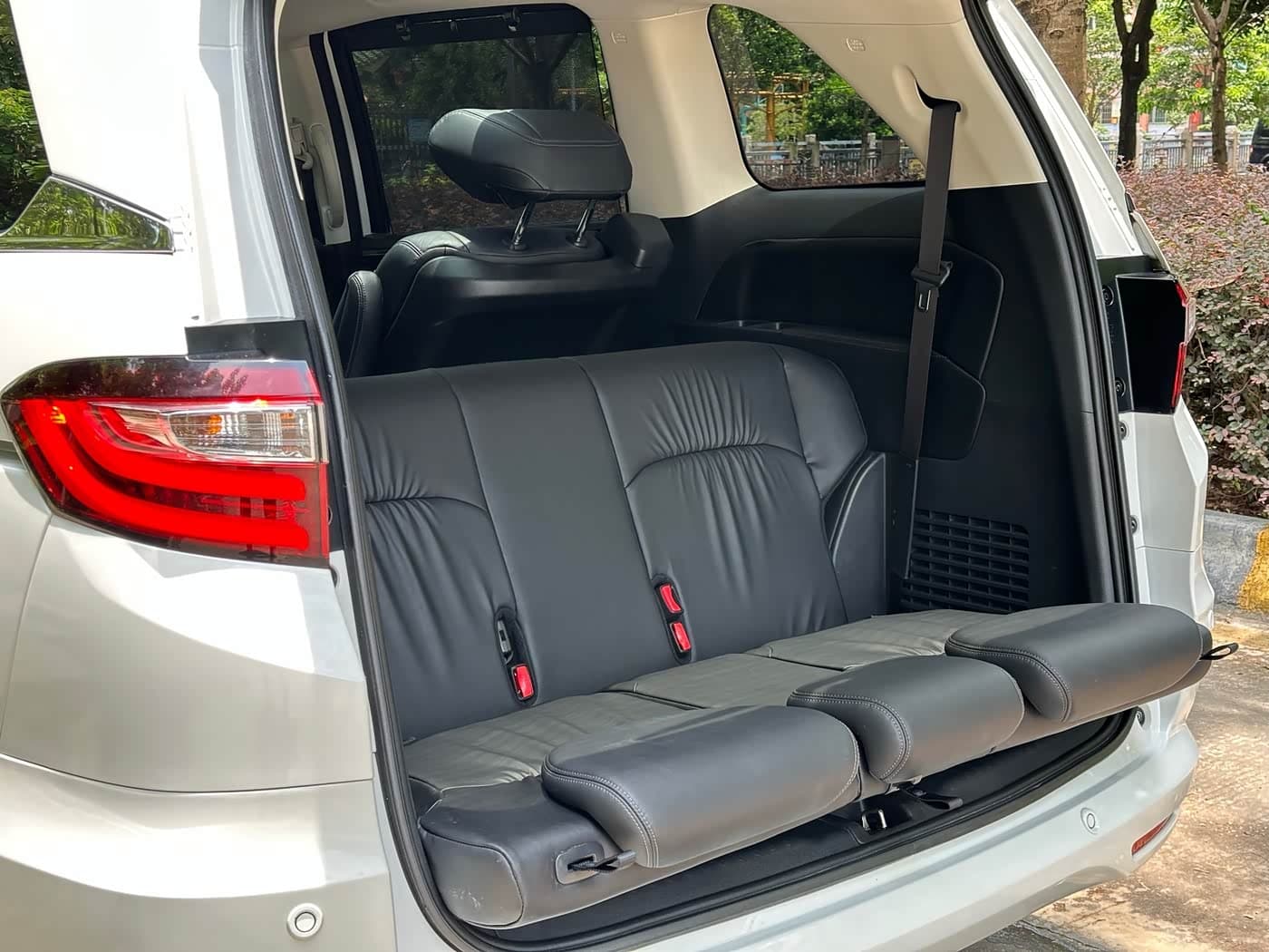 Honda Odyssey 2019 — Фото 17/20