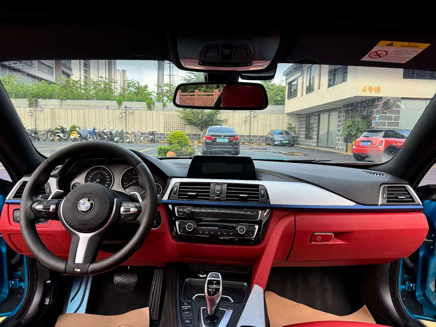 BMW 4 Series 2019 — Фото 14/15
