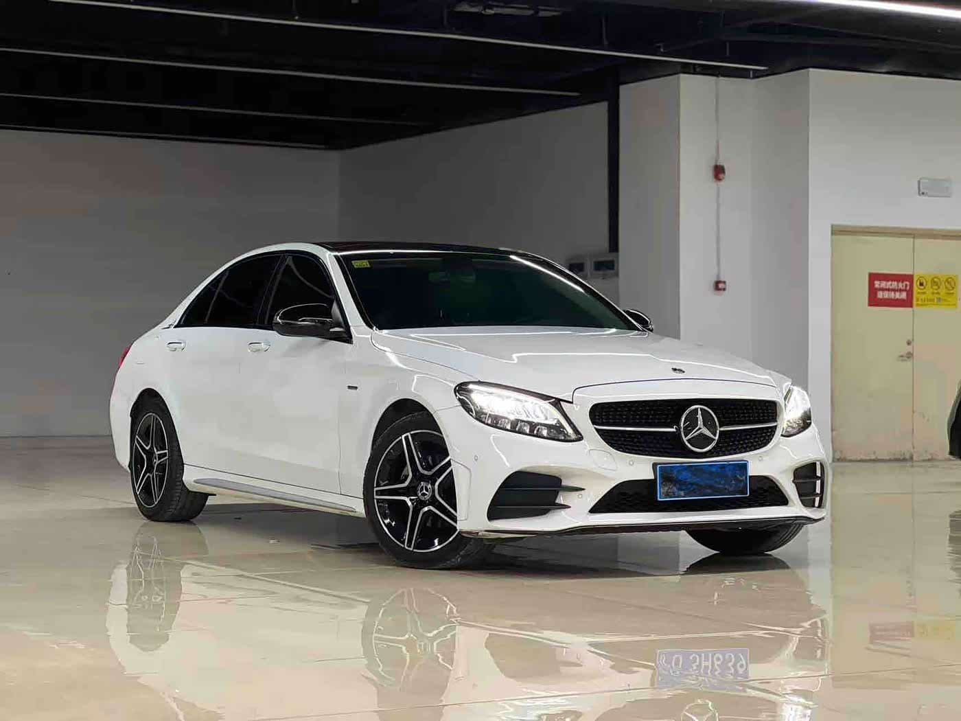 Mercedes-Benz C-Class 2021 — Фото 3/8