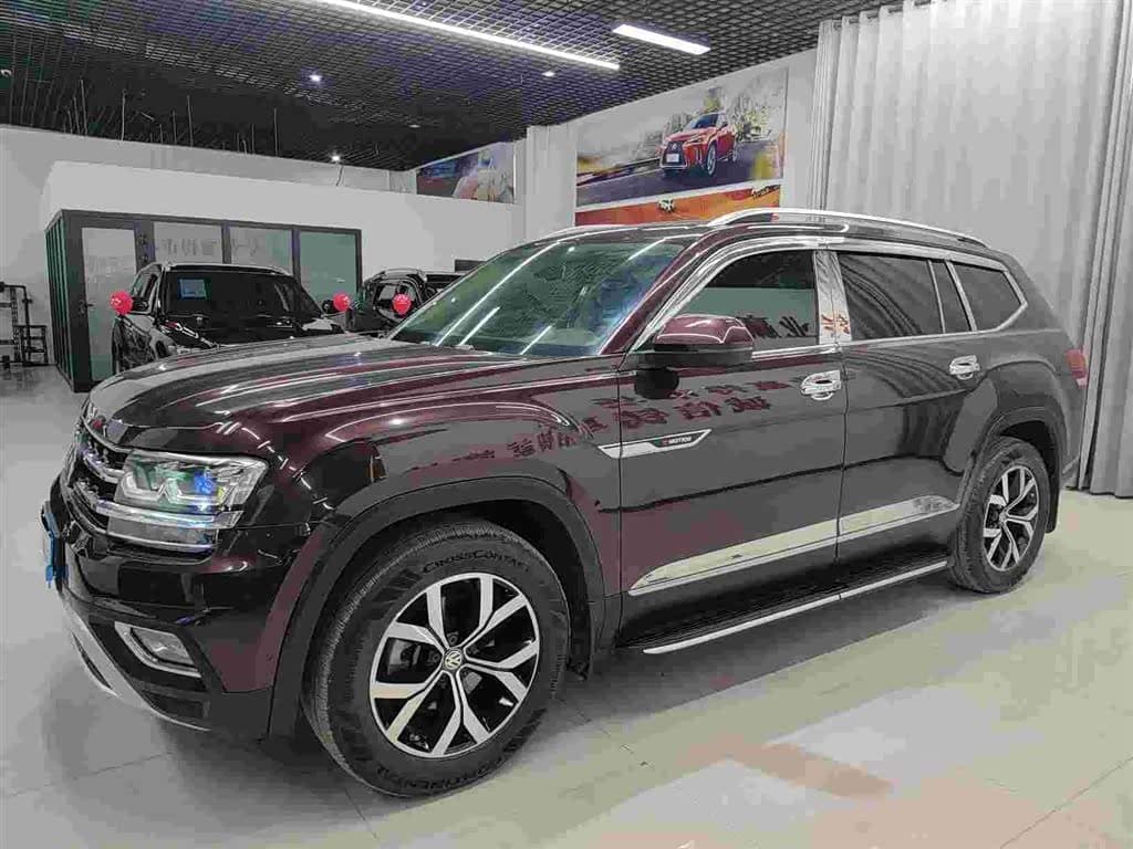 Volkswagen Teramont 2018 — Фото 1/9