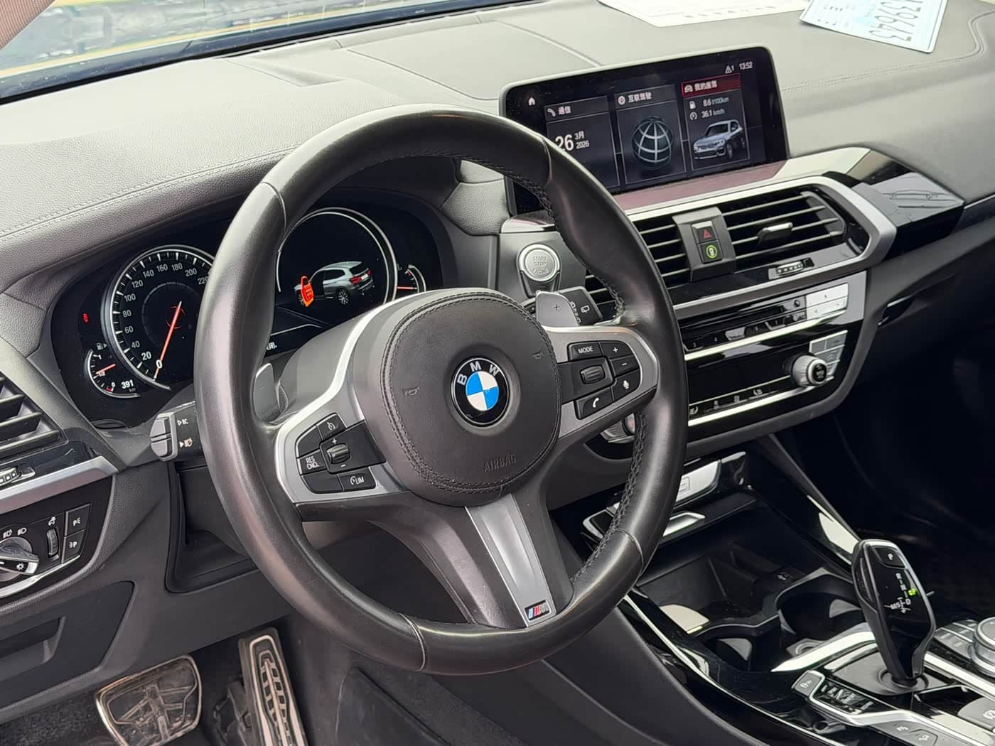 BMW X3 2019 — Фото 8/14
