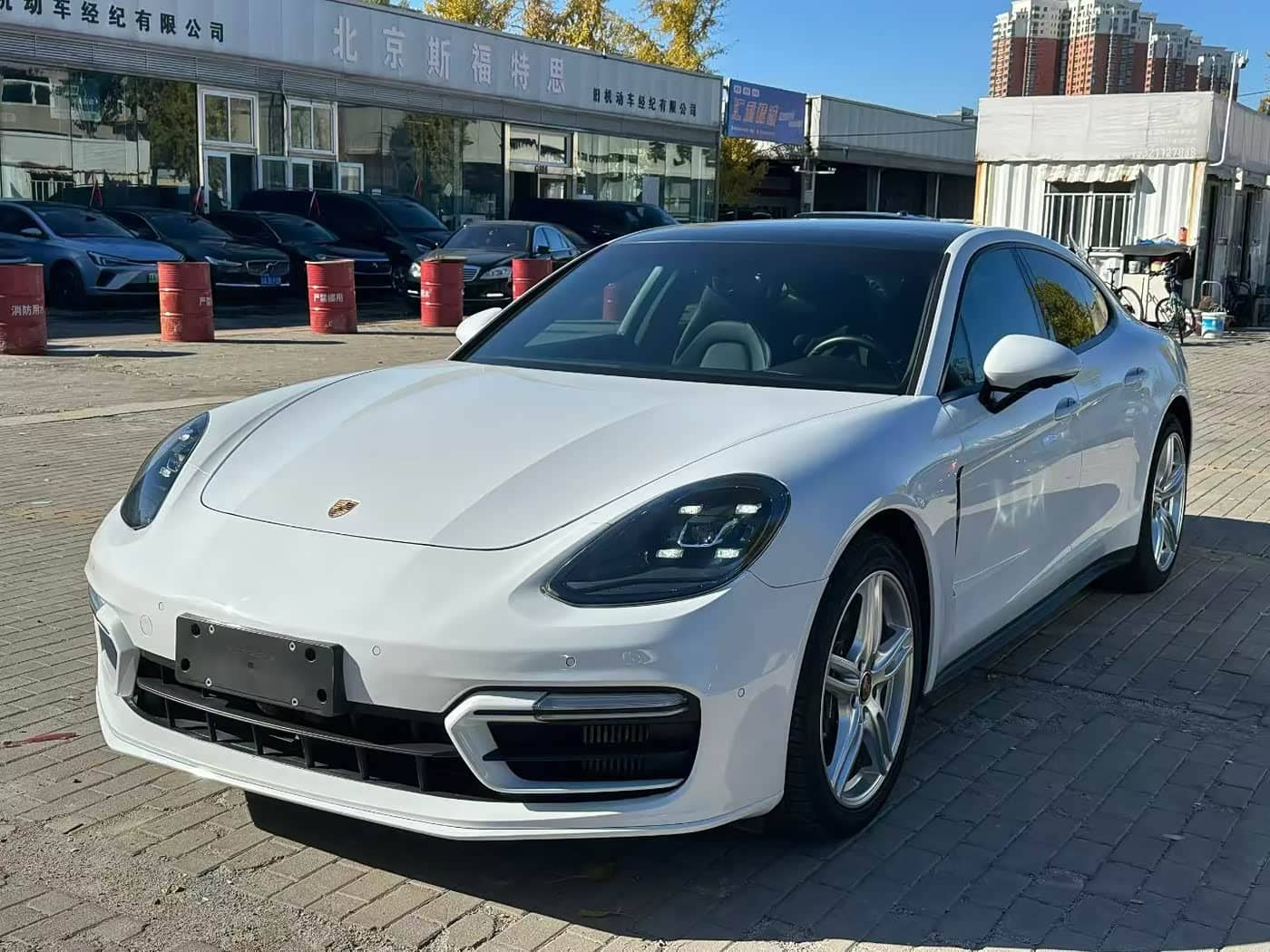 Porsche Panamera, 2023