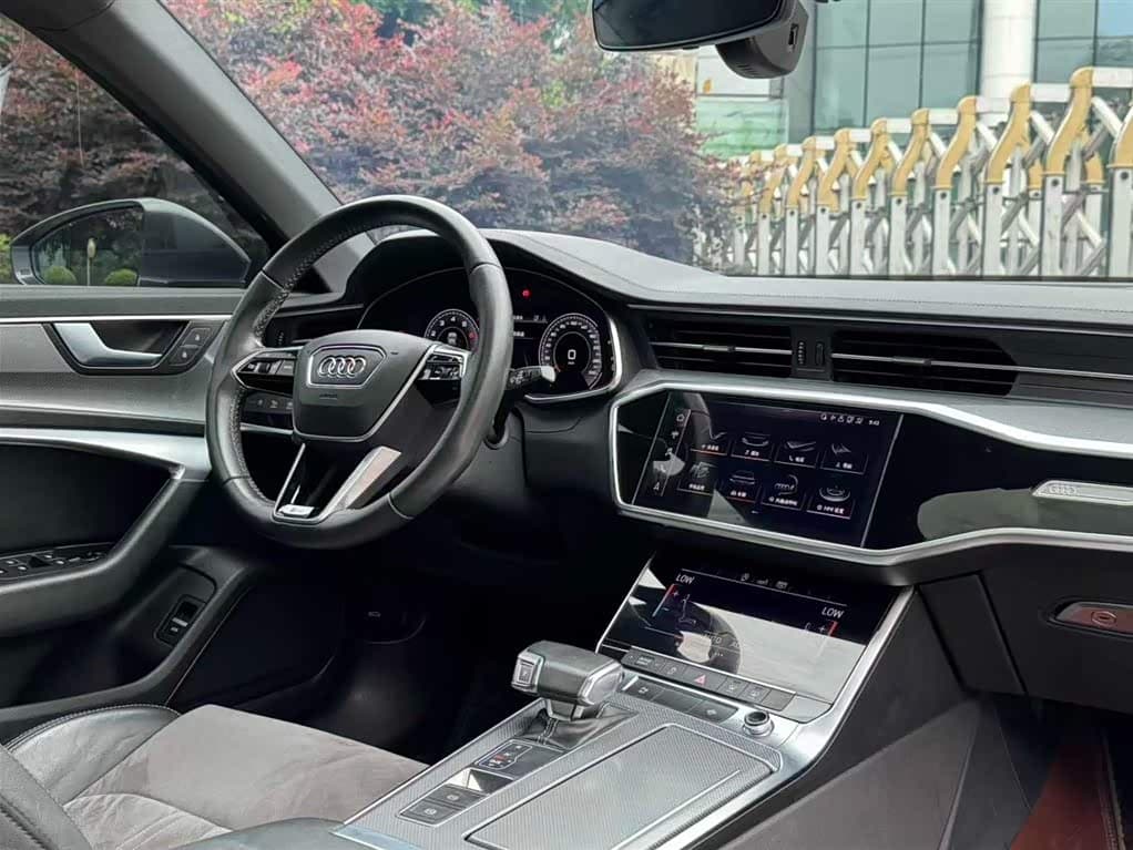 Audi A6L 2020 — Фото 10/20