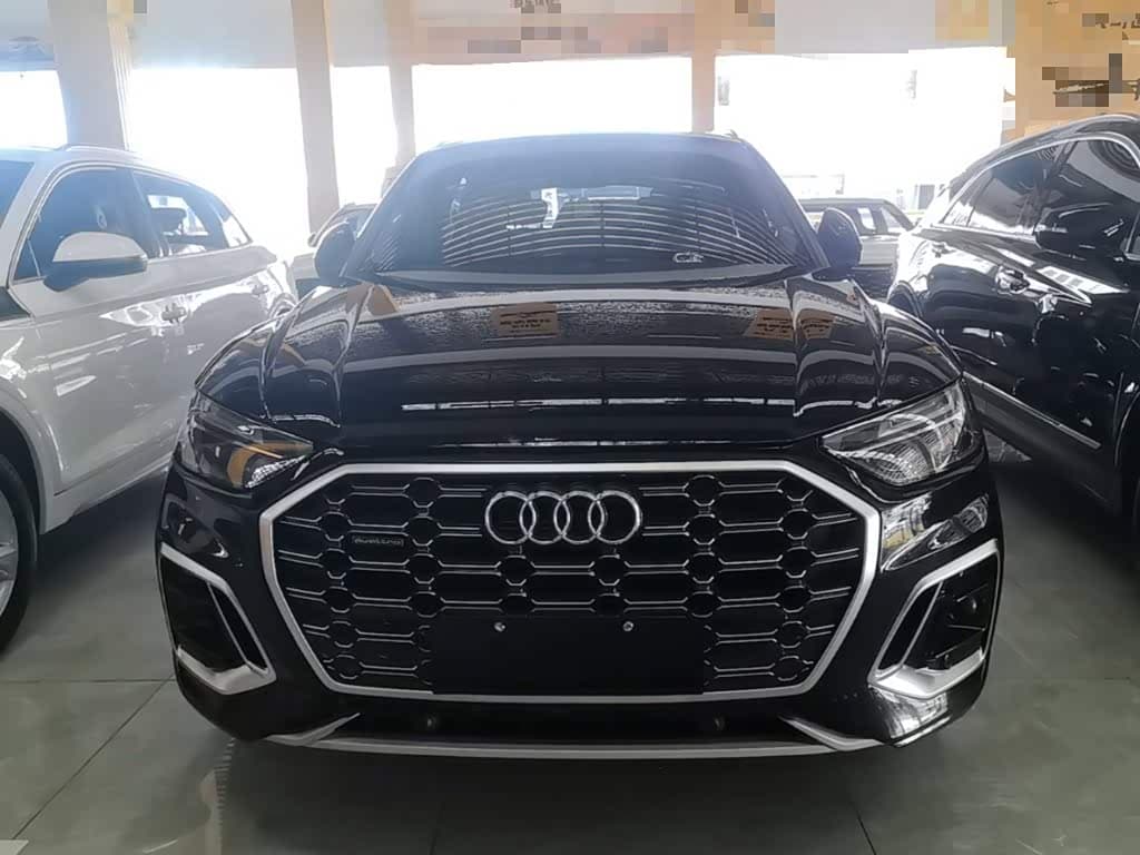 Audi Q5L 2023 — Фото 3/20