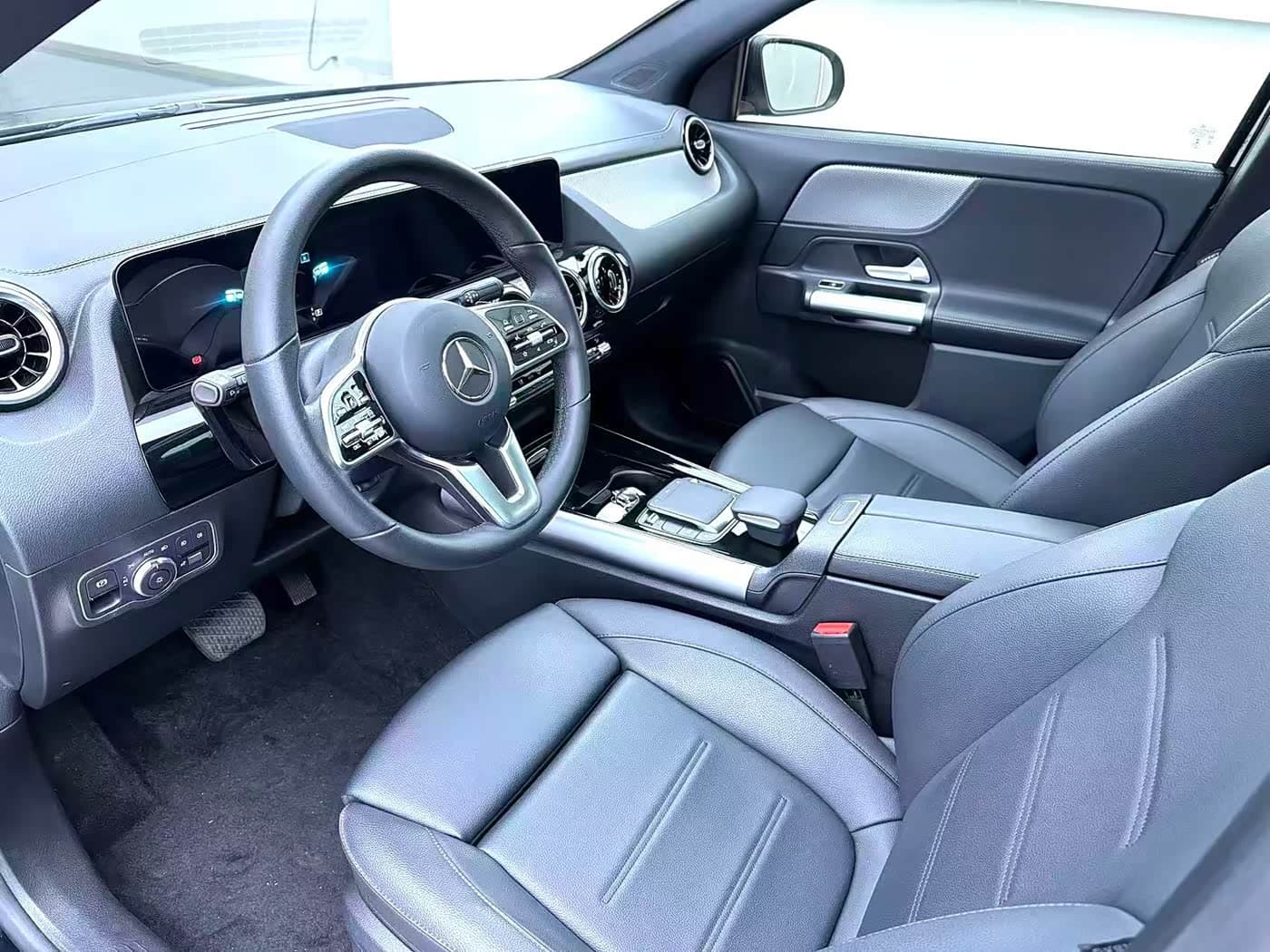 Mercedes-Benz GLA 2023 — Фото 4/14